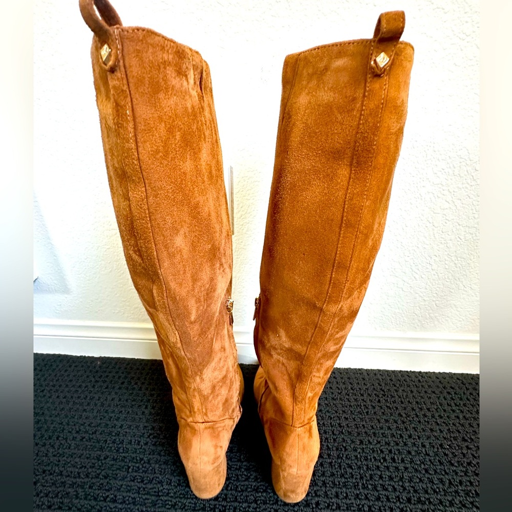 Vince Camuto suede boots